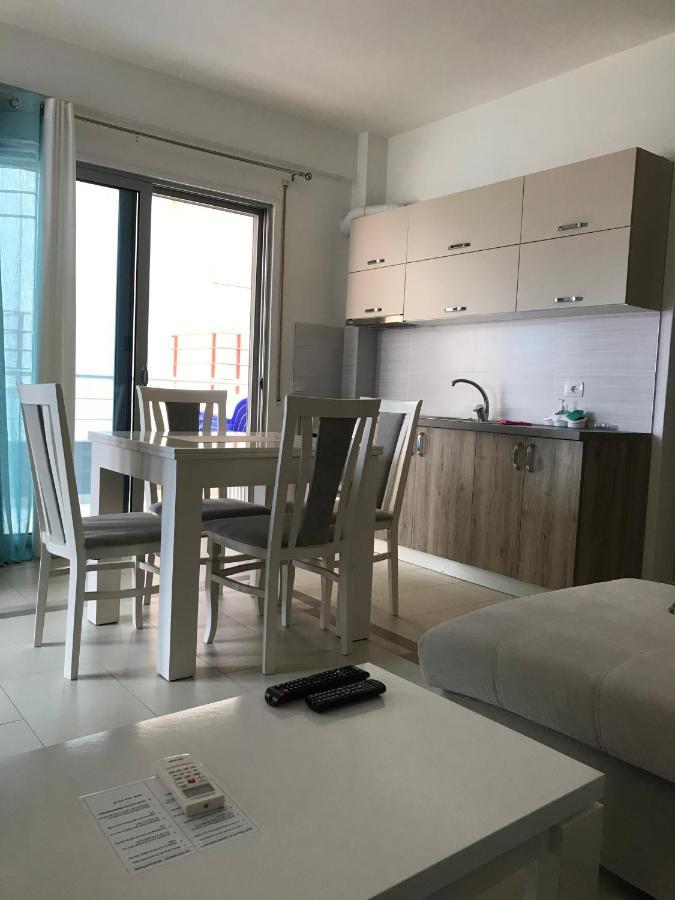 Jasmine Apartments Sarandë Exteriör bild