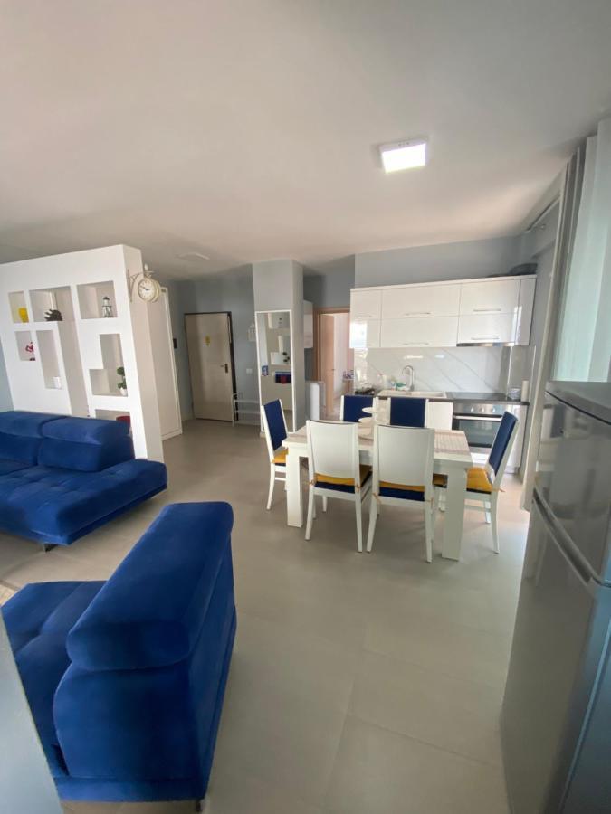 Jasmine Apartments Sarandë Exteriör bild