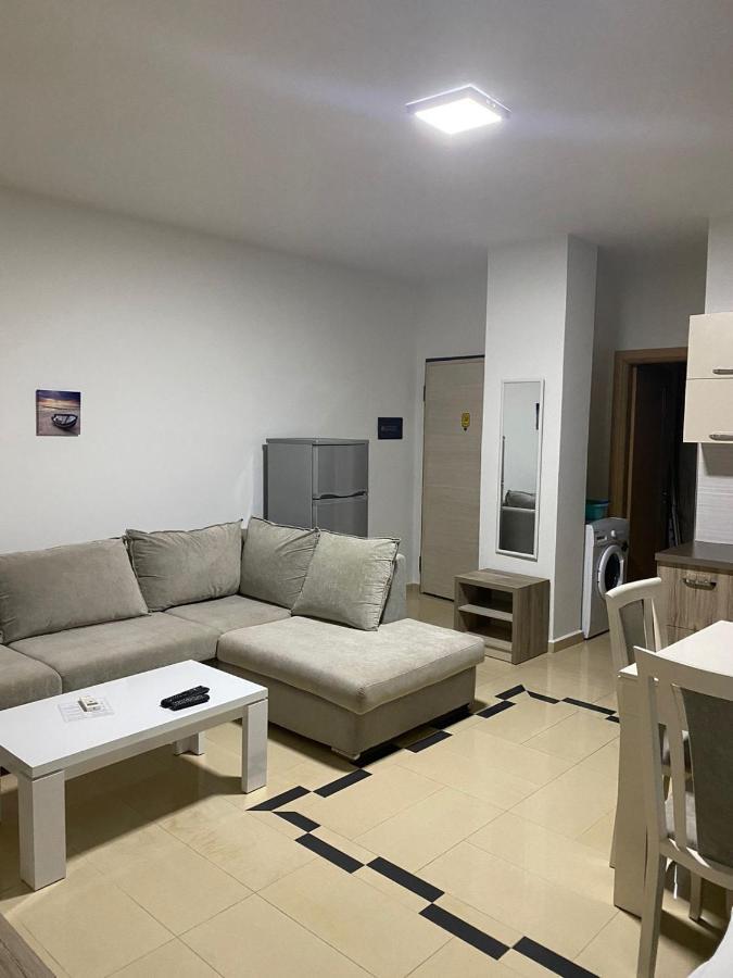 Jasmine Apartments Sarandë Exteriör bild
