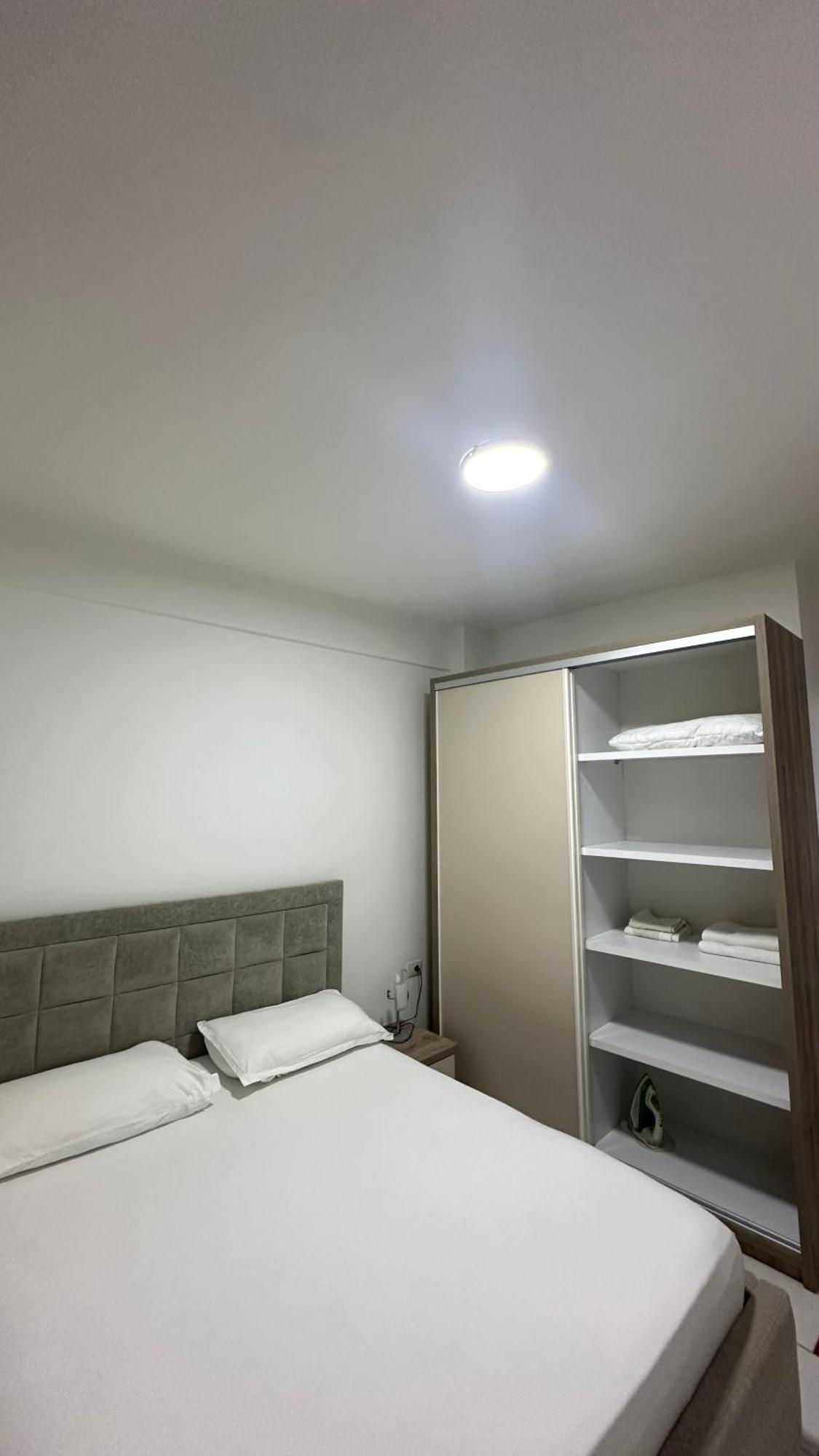 Jasmine Apartments Sarandë Exteriör bild